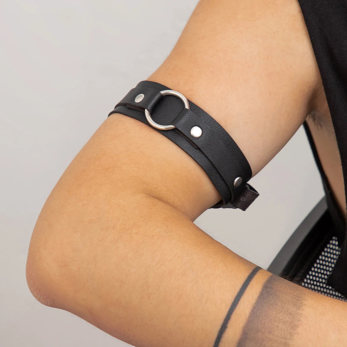 Punk Black Leather Upper Arm Cuff Bracelet Armband