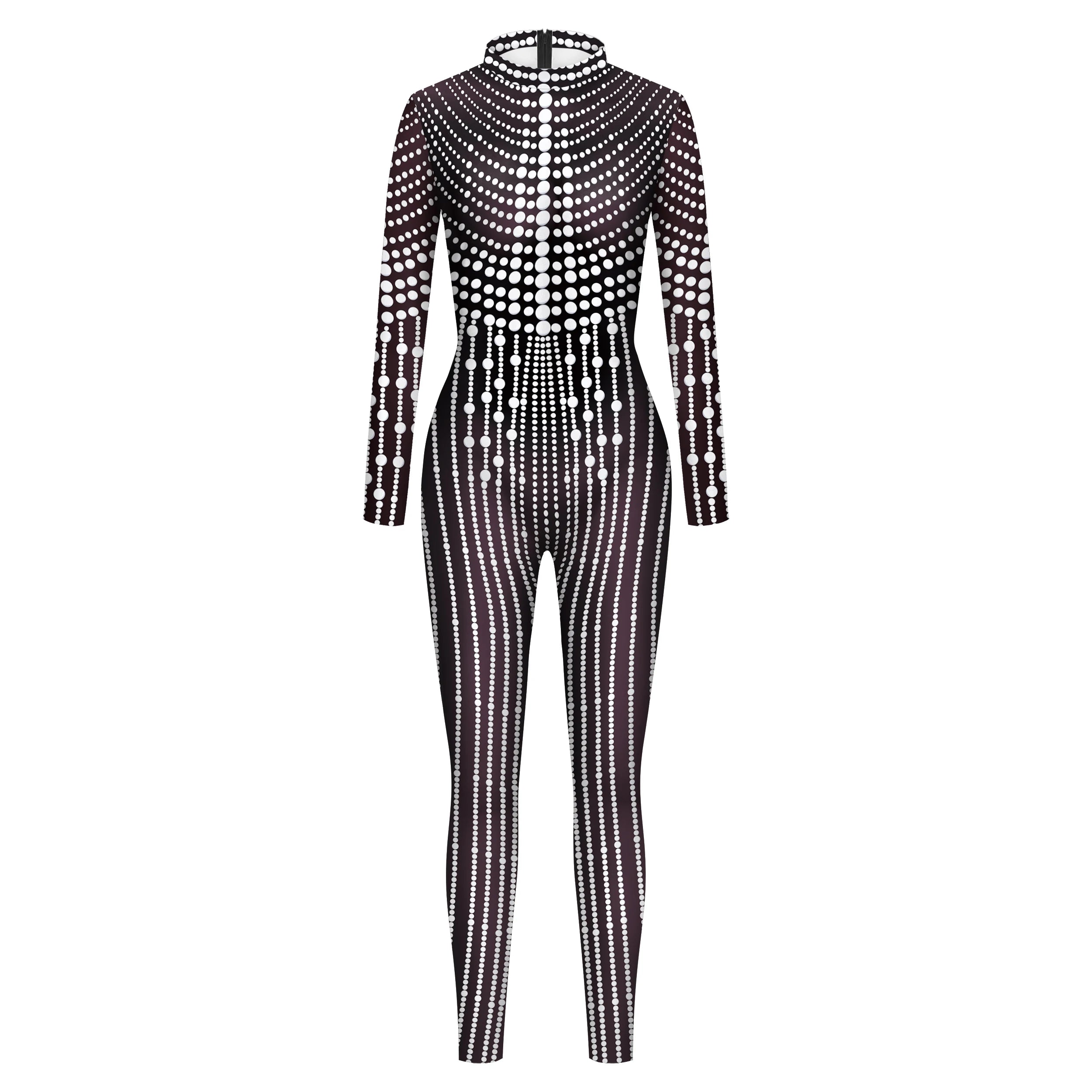 Zwarte jumpsuit met witte parels, met stijlvolle pareldetails en een strak ontwerp, perfect voor festivals.