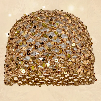 Bonnet en sequins en maille