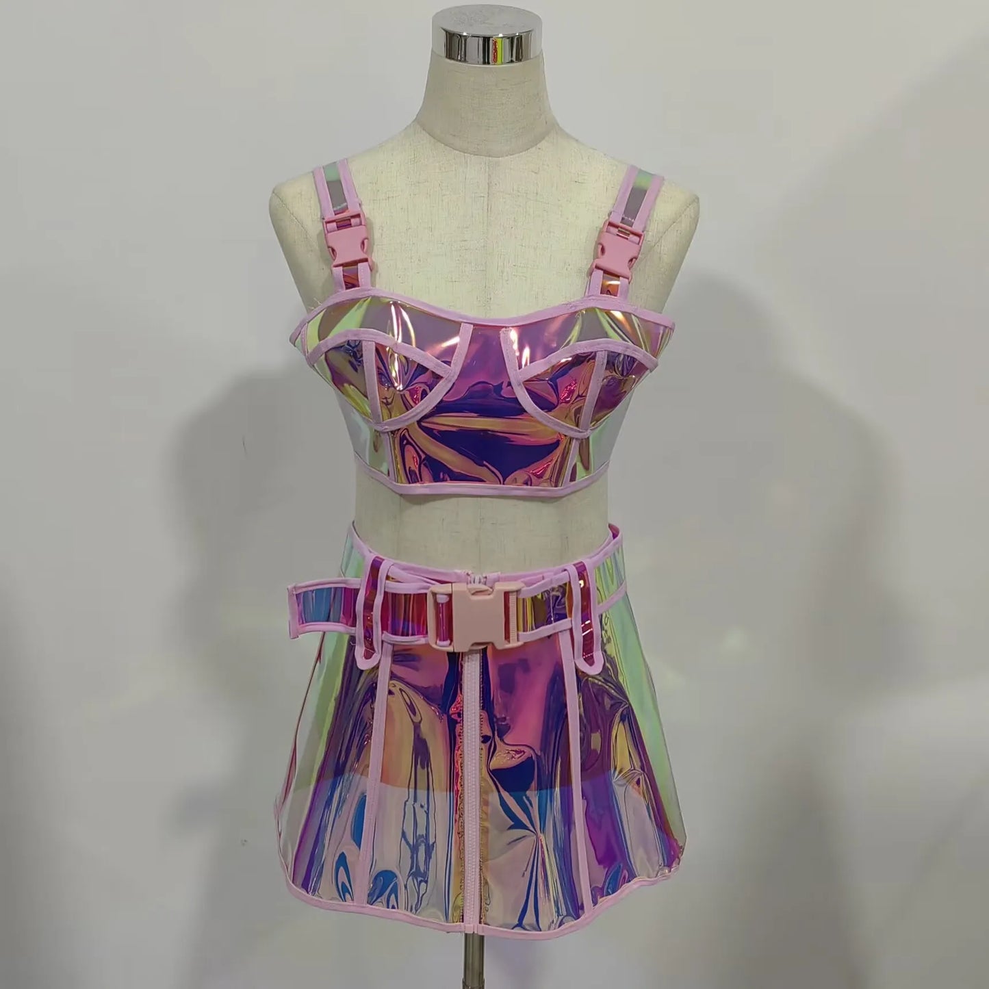 Ensemble haut et jupe réfléchissant rose