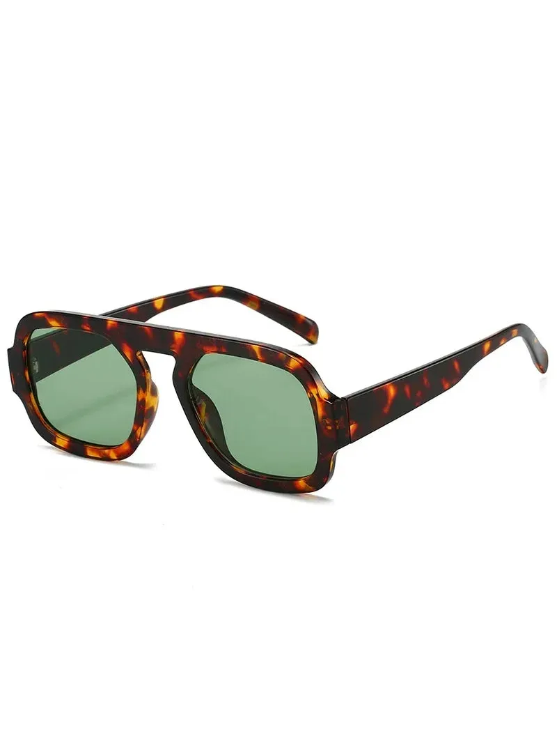 Brussels retro square sunglasses featuring a tortoiseshell polycarbonate frame and green UV-400 resin lenses.