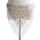 Acrylic Gems Top- und Rock-Set mit einem irisierenden Ketten- und Edelstein-Minirock für Rave-Partys.