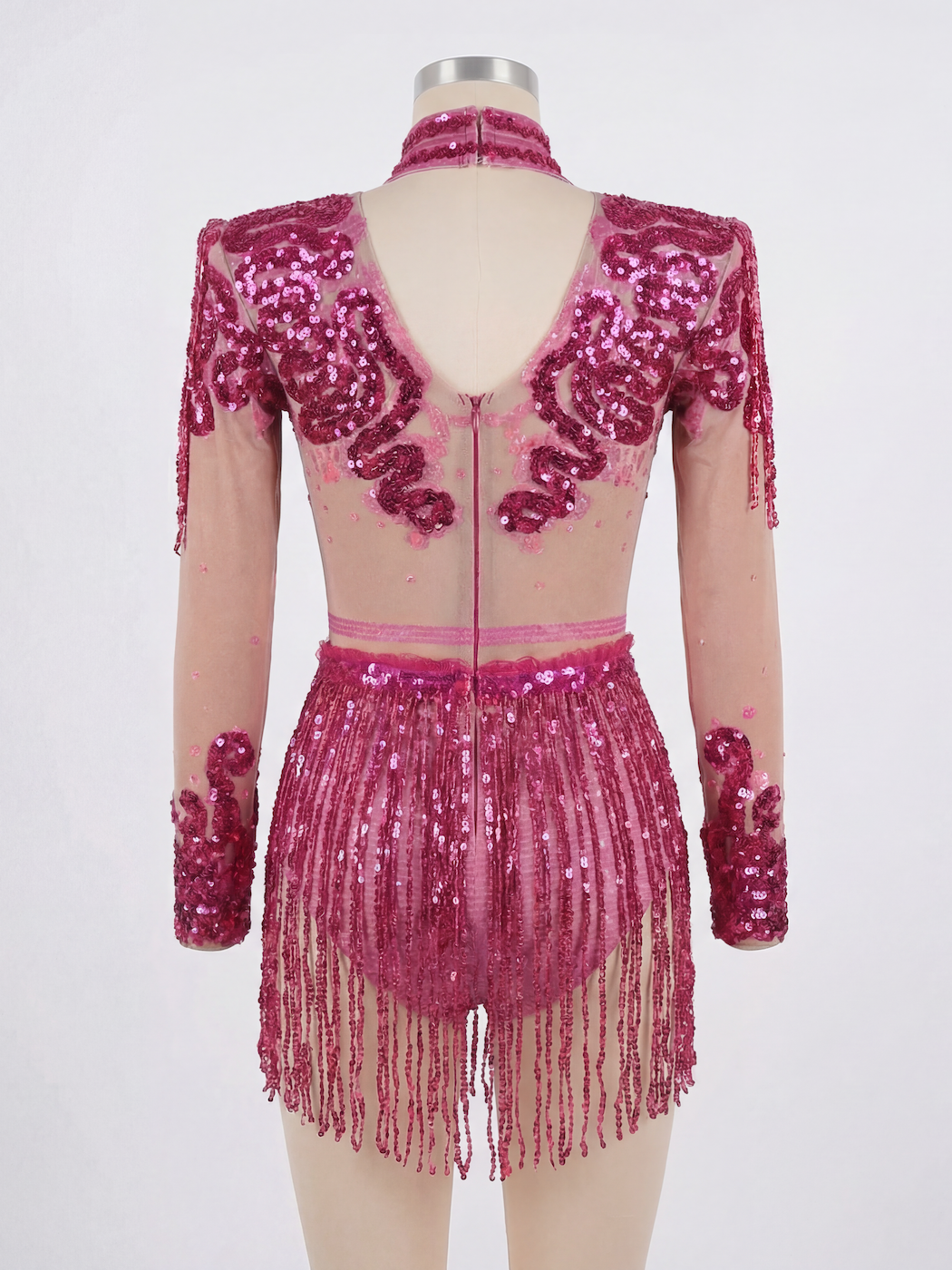 Body Alessia Rose con paillettes e gonna con frange, con collo alto, spalle strutturate e motivo a paillettes a forma di rosa.