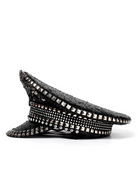 Cappello militare nero con paillettes scintillanti e decorazioni di strass luccicanti.