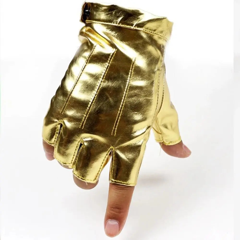 Guante sin dedos de cuero PU dorado brillante, 9.5 x 15 cm, con cierre de presión en la muñeca.