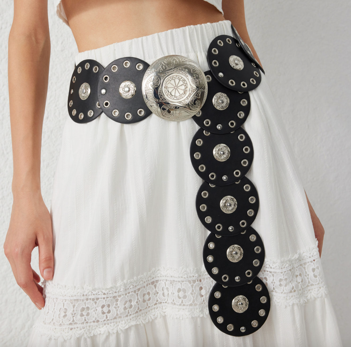 Women brown boho style Retro Belt Vintage Hollow Out Cowboy Style Women's Wide Disc Belt Western festival fashion outfit